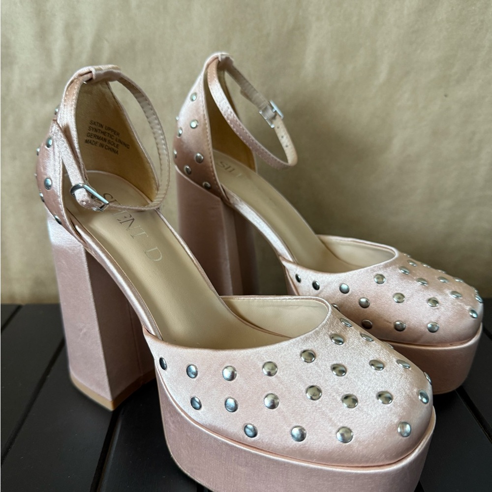 Silent D for Anthropologie Grace platform block heel in ballerina pink satin - Picture 5 of 8